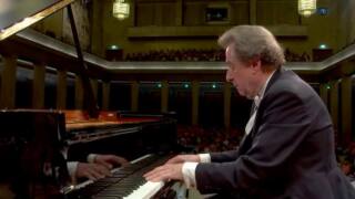 Rudolf Buchbinder als Solist im Konzert am 26.05.2017
