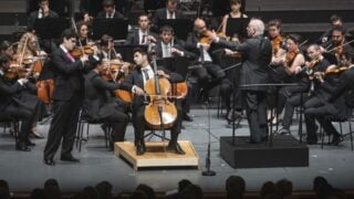 West-Eastern Divan Orchestra mit Kian Soltani und Michael Barenboim