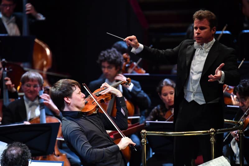 Joshua Bell mit den Bamberger Symphonikern